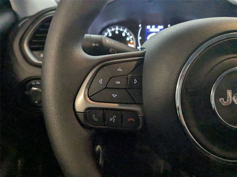 Used 2022 Jeep Renegade Sport w/ Sport Appearance Group image 14