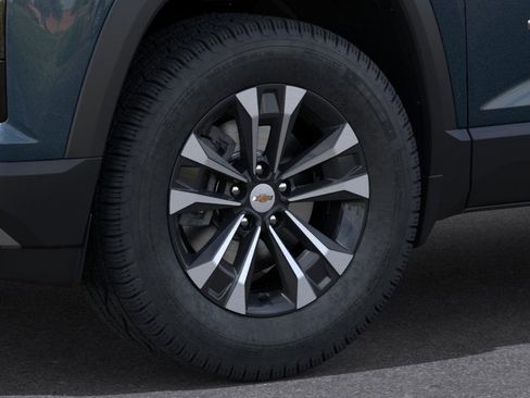 New 2026 Chevrolet Equinox LT w/ Convenience Package II image 35