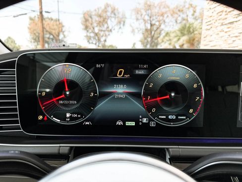Used 2022 Mercedes-Benz Maybach GLS 600 4MATIC image 17