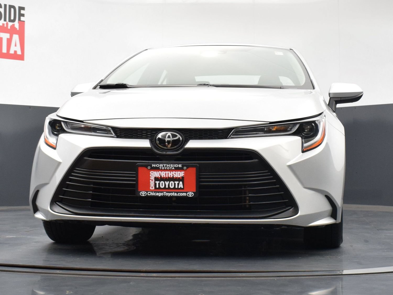 Used 2024 Toyota Corolla LE FWD image 30