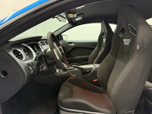 Used 2013 Ford Mustang Boss 302 RWD image 54