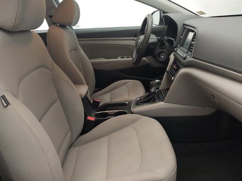 Used 2018 Hyundai Elantra SEL FWD image 21