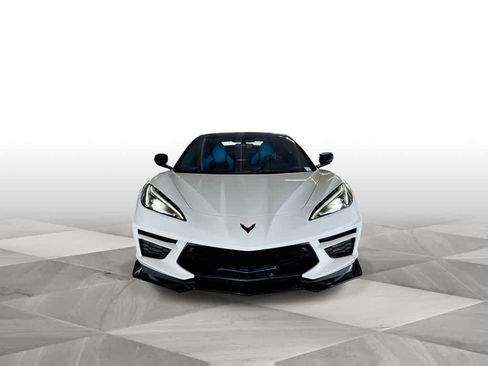 Used 2023 Chevrolet Corvette Stingray Premium Conv w/ Z51 Performance Package RWD image 3