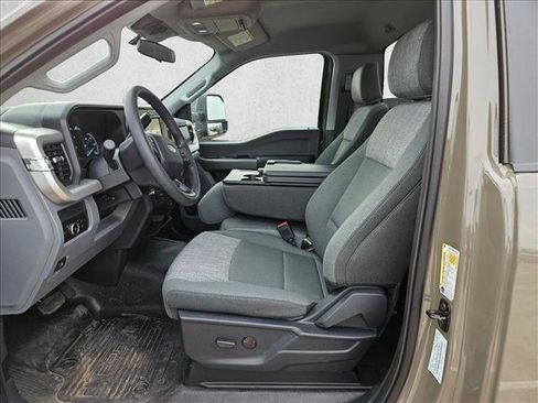New 2026 Ford F450 XLT w/ FX4 Off-Road Package AWD/4WD image 4