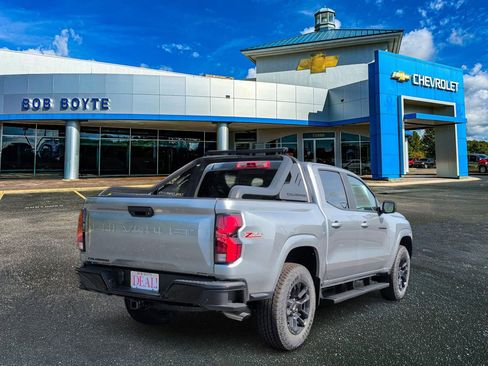New 2026 Chevrolet Colorado Z71 w/ Midnight Edition image 6