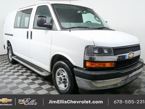 Used 2018 Chevrolet Express 2500 Work Van w/ Driver Convenience Package image 1