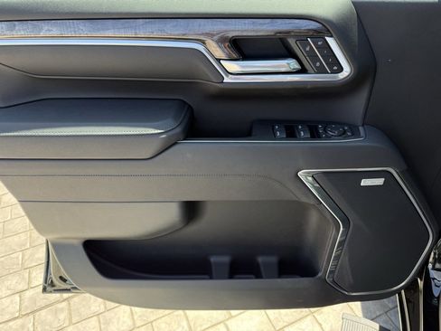 New 2025 Chevrolet Silverado 2500 LTZ w/ Trail Boss Package image 25