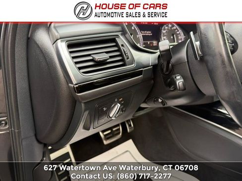 Used 2013 Audi S6 Prestige w/ Driver Assistance Pkg image 23