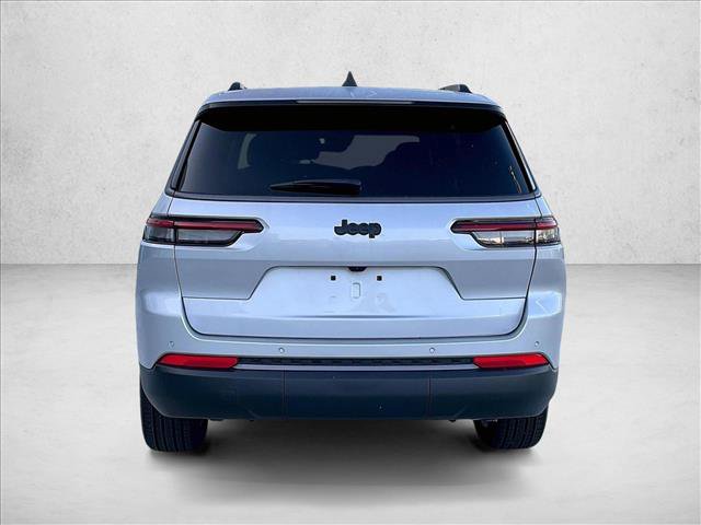 New 2026 Jeep Grand Cherokee L Limited w/ Limited Altitude Package RWD image 4