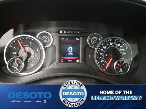 New 2026 RAM 3500 Big Horn AWD/4WD image 28