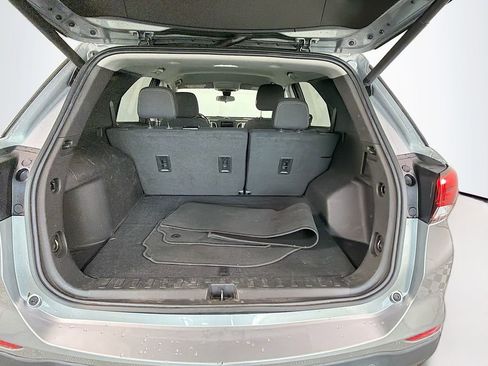 Used 2023 Chevrolet Equinox LT w/ Driver Convenience Package FWD image 30