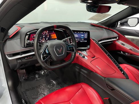 Used 2022 Chevrolet Corvette Stingray Preferred Cpe w/ Battery Protection Package RWD image 18