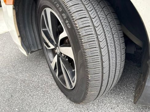 Used 2019 Honda Odyssey Elite image 3