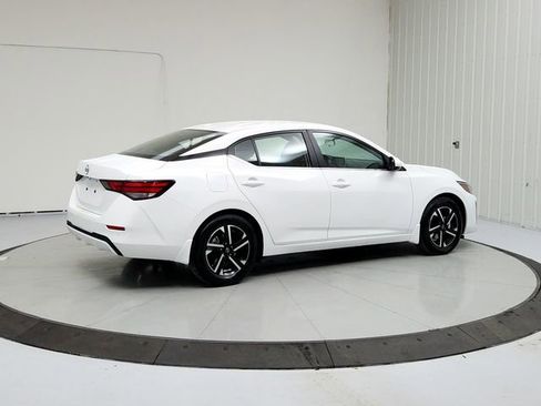 Used 2025 Nissan Sentra SV w/ All-Weather Package FWD image 8