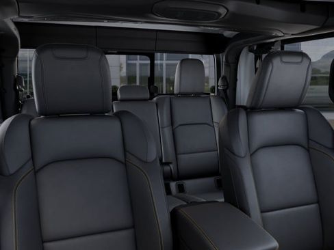 New 2025 Jeep Gladiator Sport image 26