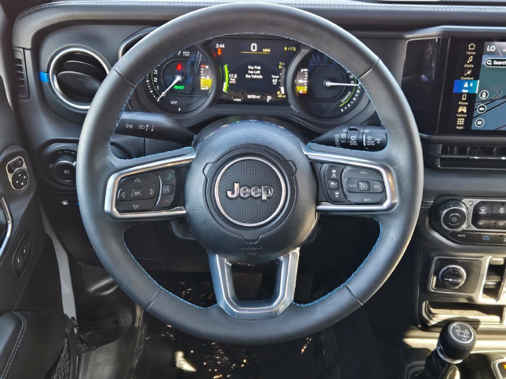 Used 2024 Jeep Wrangler High Altitude AWD/4WD image 14