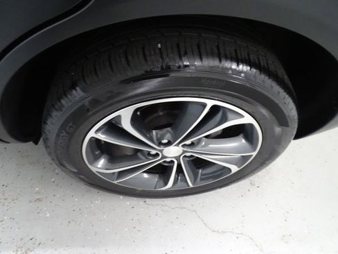 Used 2023 Buick Encore GX Select FWD image 27