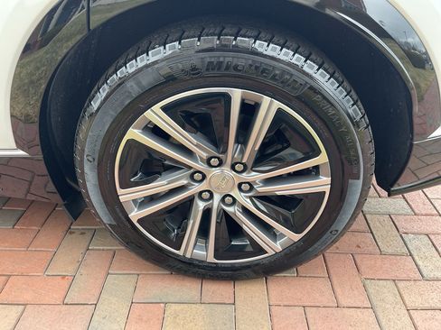 Used 2024 Cadillac Lyriq Luxury image 36