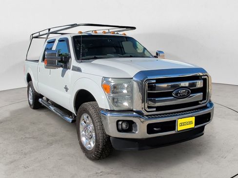Used 2015 Ford F350 Lariat w/ Snow Plow Prep Package AWD/4WD image 7