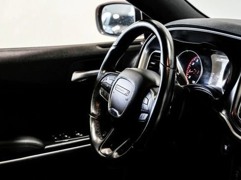 Used 2020 Dodge Charger R/T RWD image 14