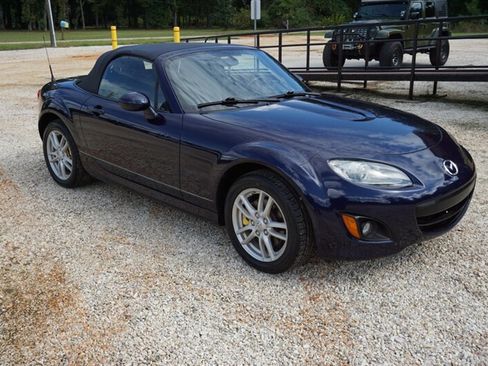Used 2012 MAZDA MX-5 Miata Sport image 2