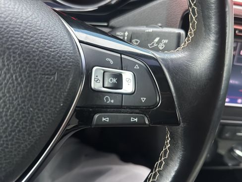 Used 2016 Volkswagen Jetta Sport image 33