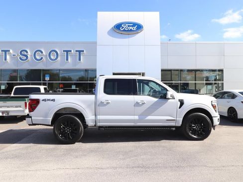 Used 2025 Ford F150 Lariat w/ Equipment Group 501A Mid AWD/4WD image 12