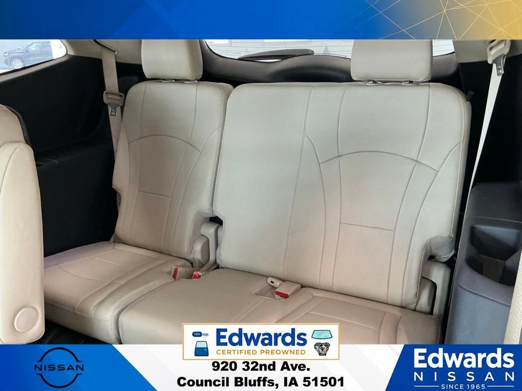 Used 2021 Buick Enclave Essence w/ Sound and Sites Package AWD/4WD image 14