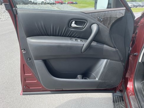 Used 2024 Nissan Armada Platinum w/ Captain's Chairs Package AWD/4WD image 16