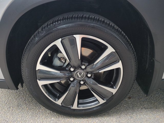 Certified 2024 Lexus UX 250h FWD image 11
