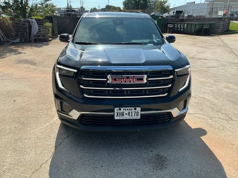 Used 2026 GMC Acadia Elevation w/ Elevation Premium Package FWD image 1