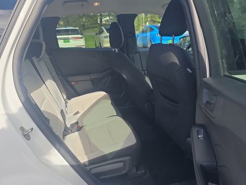 Used 2025 Ford Escape Active w/ Tech Pack #1 image 9