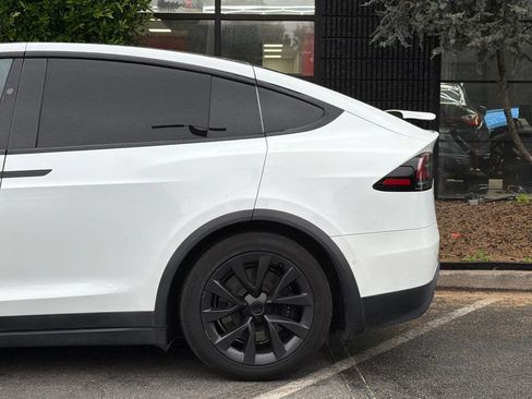 Used 2022 Tesla Model X Plaid AWD/4WD image 11