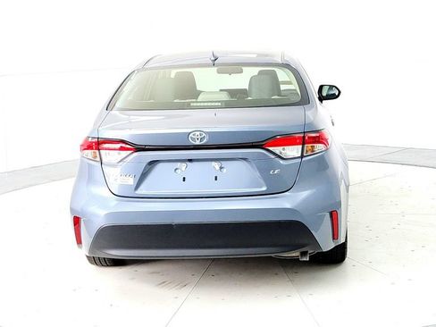 Used 2023 Toyota Corolla LE FWD image 5
