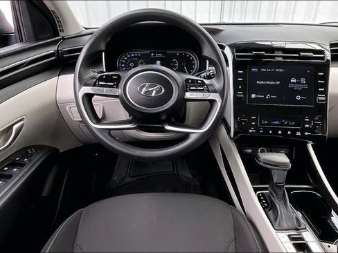 Certified 2024 Hyundai Tucson SEL AWD/4WD image 5