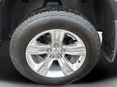 Used 2018 RAM 1500 Sport image 31