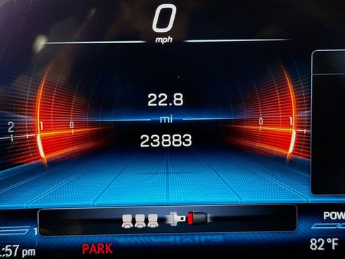 Used 2023 Mercedes-Benz C 43 AMG 4MATIC Sedan image 12