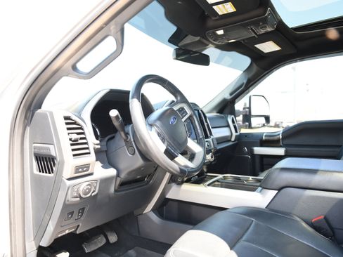 Used 2022 Ford F250 Lariat w/ Lariat Ultimate Package AWD/4WD image 20