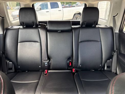 Used 2022 Toyota 4Runner TRD Off-Road Premium AWD/4WD image 51