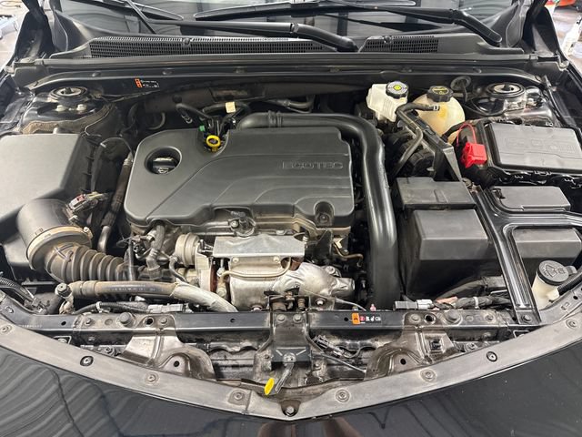 Used 2025 Chevrolet Malibu LT FWD image 20