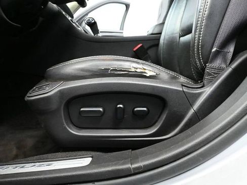 Used 2010 Ford Taurus Limited image 19