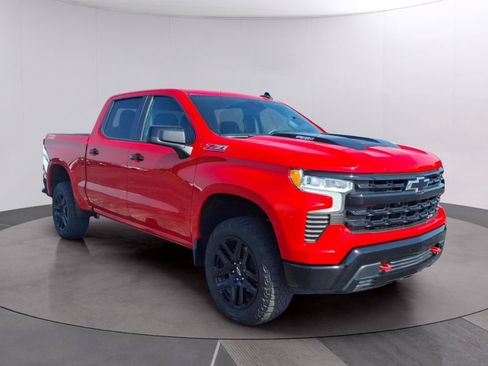 Used 2023 Chevrolet Silverado 1500 LT Trail Boss w/ Protection Package AWD/4WD image 7