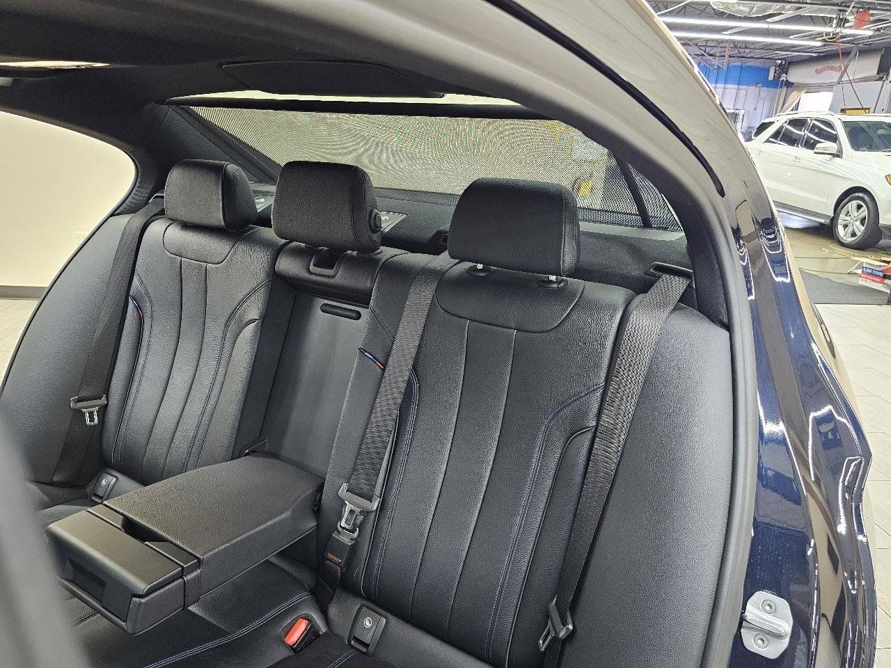 Used 2019 BMW 530i w/ M Sport Package RWD image 27