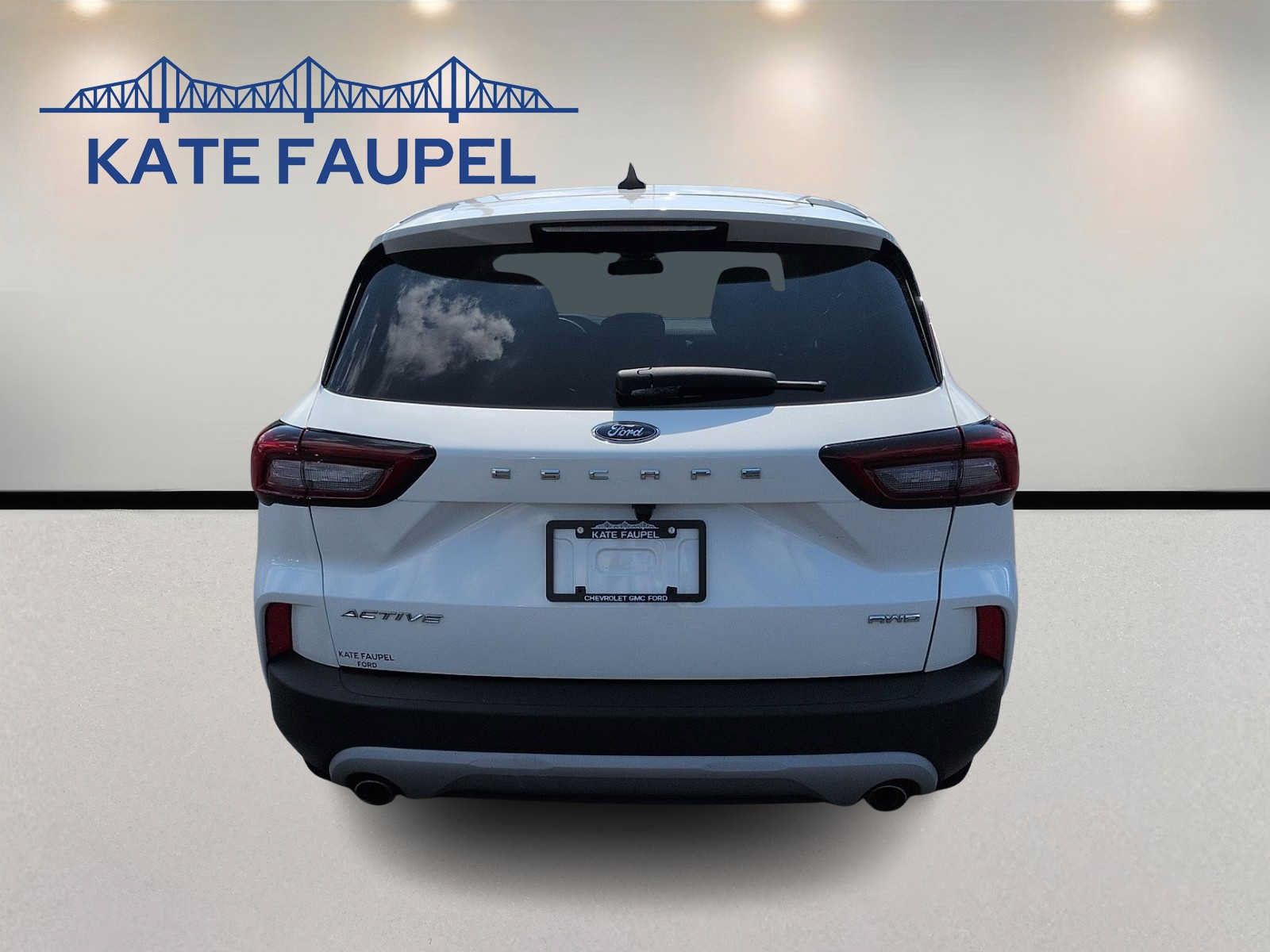 Certified 2023 Ford Escape Active AWD/4WD image 6