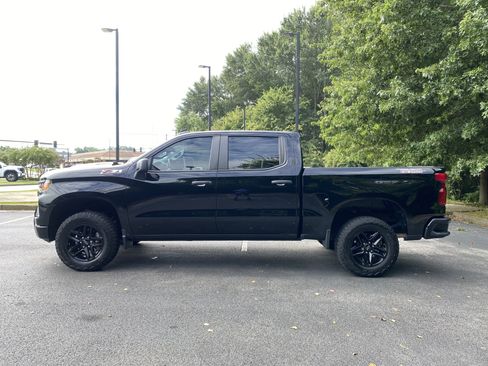 Used 2023 Chevrolet Silverado 1500 Custom Trail Boss AWD/4WD image 6