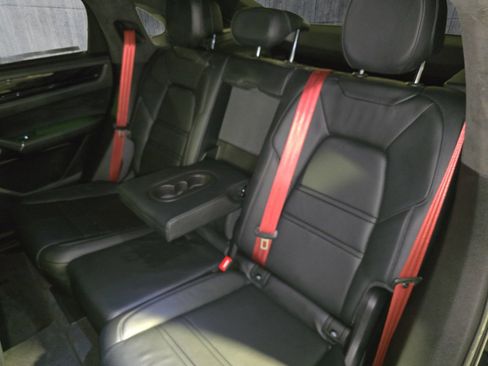 Used 2021 Porsche Cayenne GTS image 16