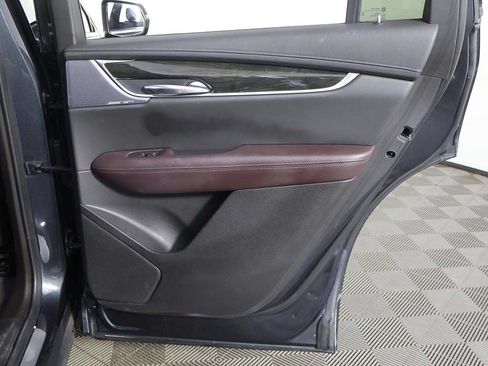 Used 2023 Cadillac XT6 Premium Luxury AWD/4WD image 31