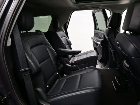 Used 2025 Lincoln Navigator Reserve AWD/4WD image 27