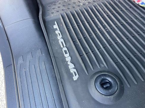 Used 2026 Toyota Tacoma SR5 RWD image 28
