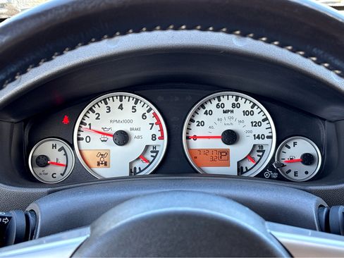 Used 2018 Nissan Frontier PRO-4X image 5